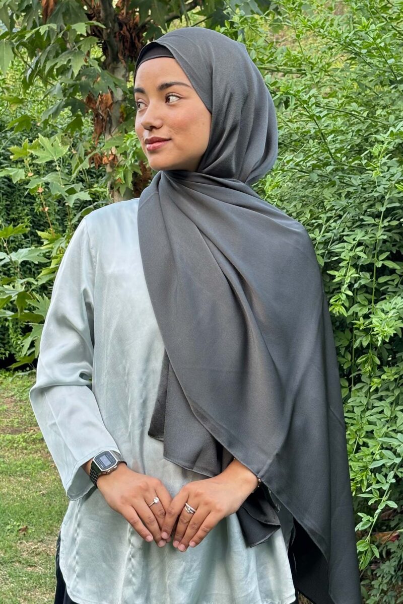 Charcoal Bubble Satin Hijab - Image 2