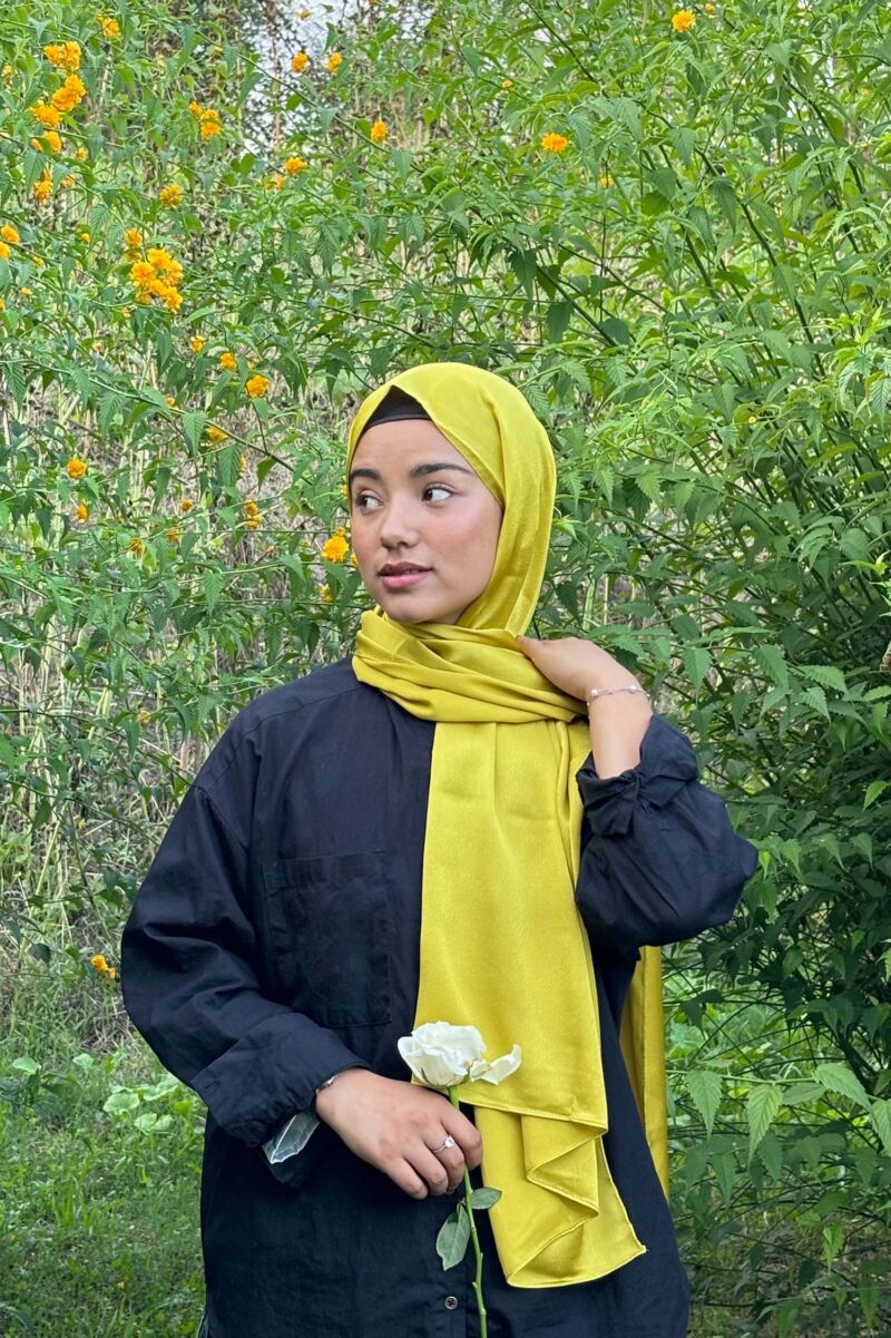 Citrine Bubble Satin Hijab - Image 2