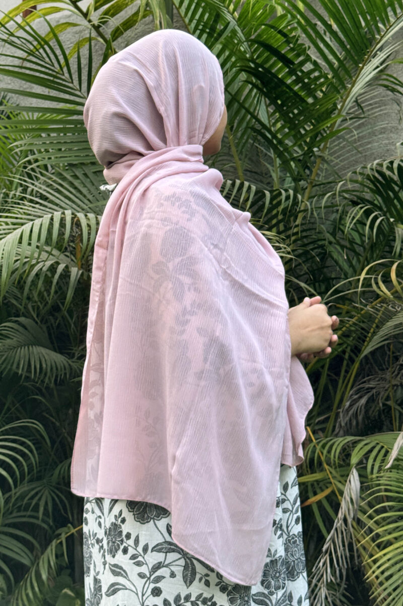 Blush Textured Cotton Hijab