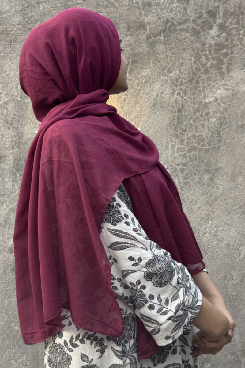 Plum Textured Cotton Hijab