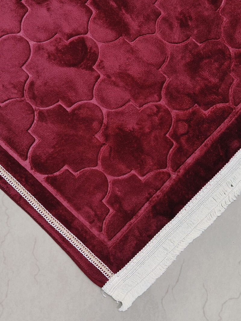 Ruby Velvet Prayer Mat - Image 3