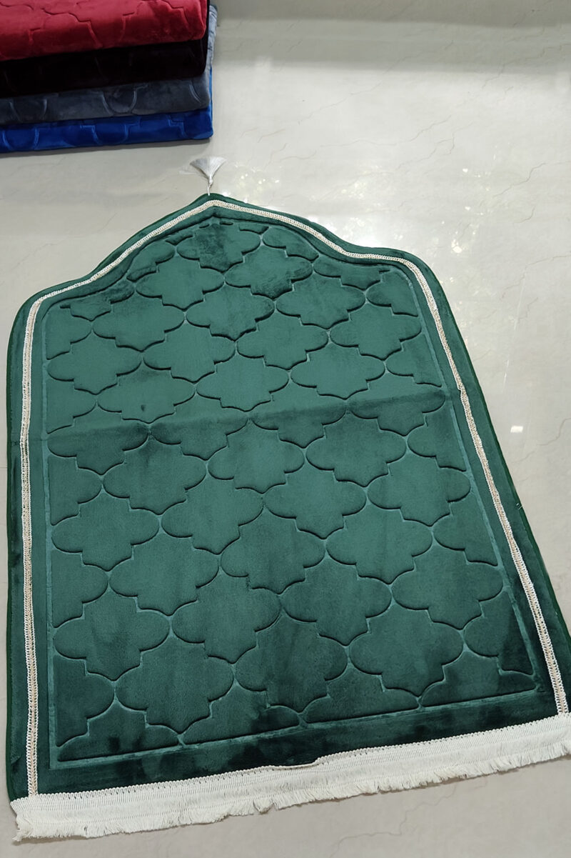 Emerald Velvet Prayer Mat - Image 2