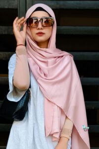 Blush Muna Satin Hijab