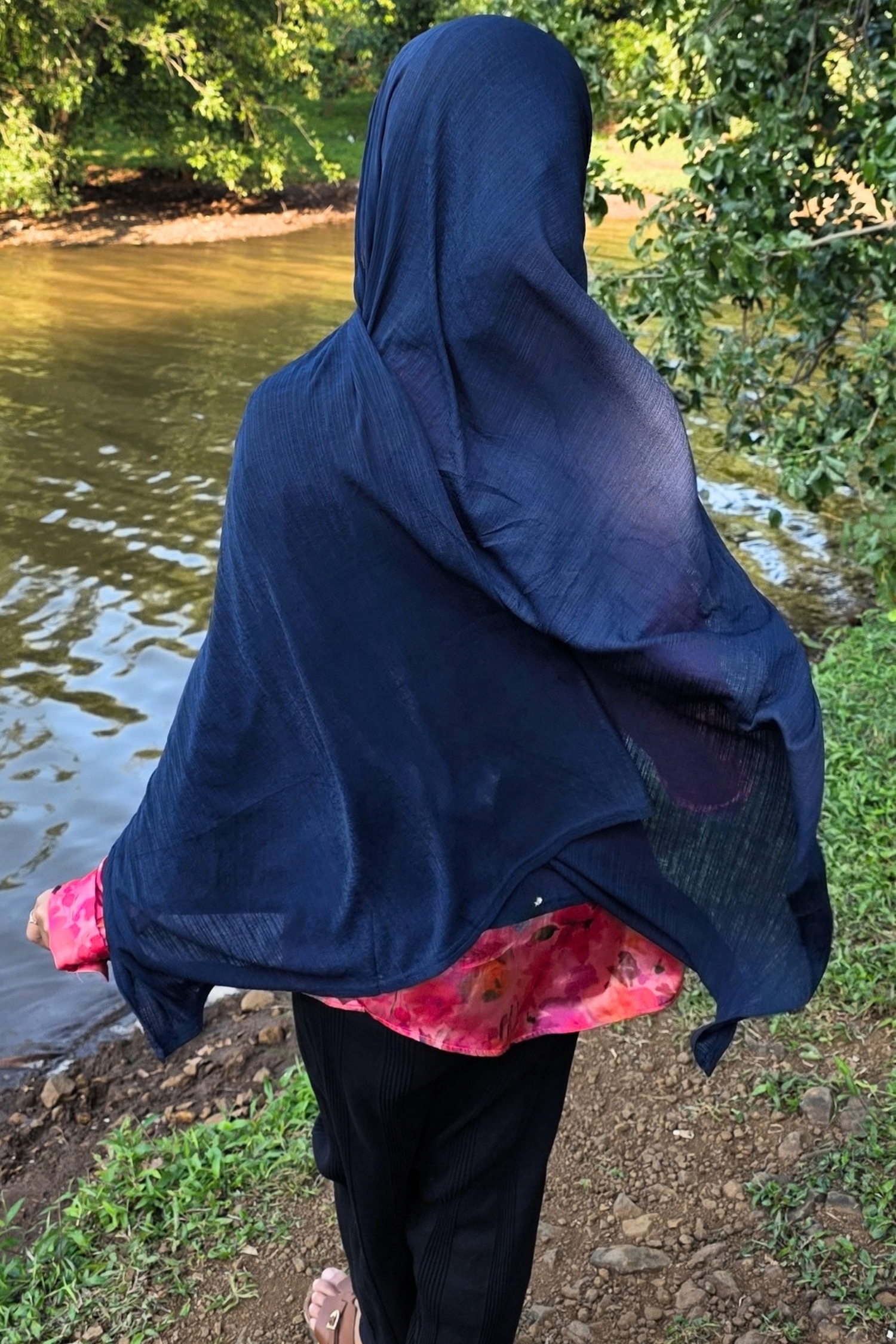 Navy textured jersey hijab